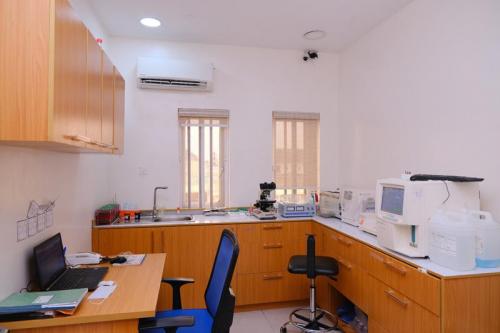 CedarcareHospital DSC 10111