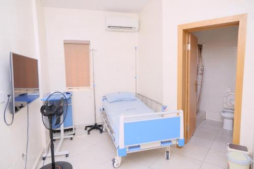 CedarcareHospital DSC 10114